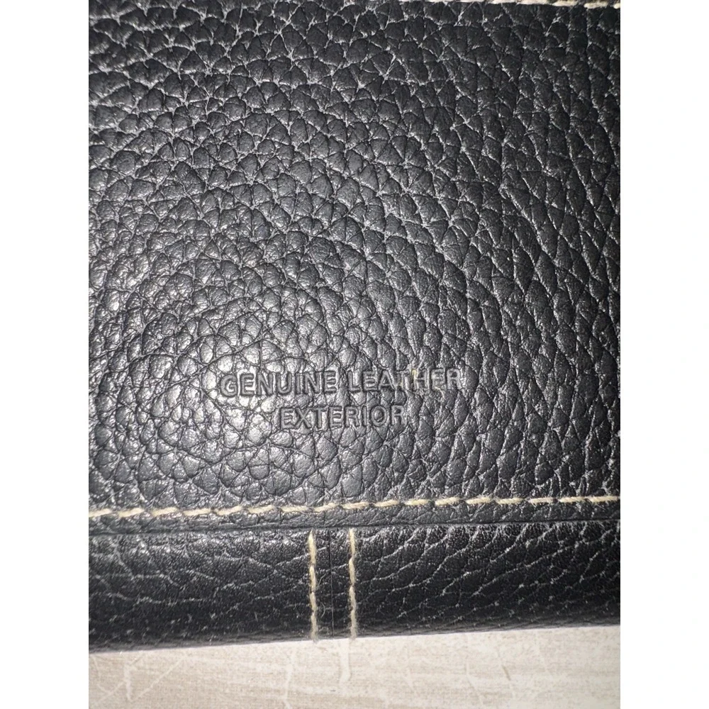 Buxton Westcott Women's Black Leather Organizer Clutch Wallet Zip Around Tab